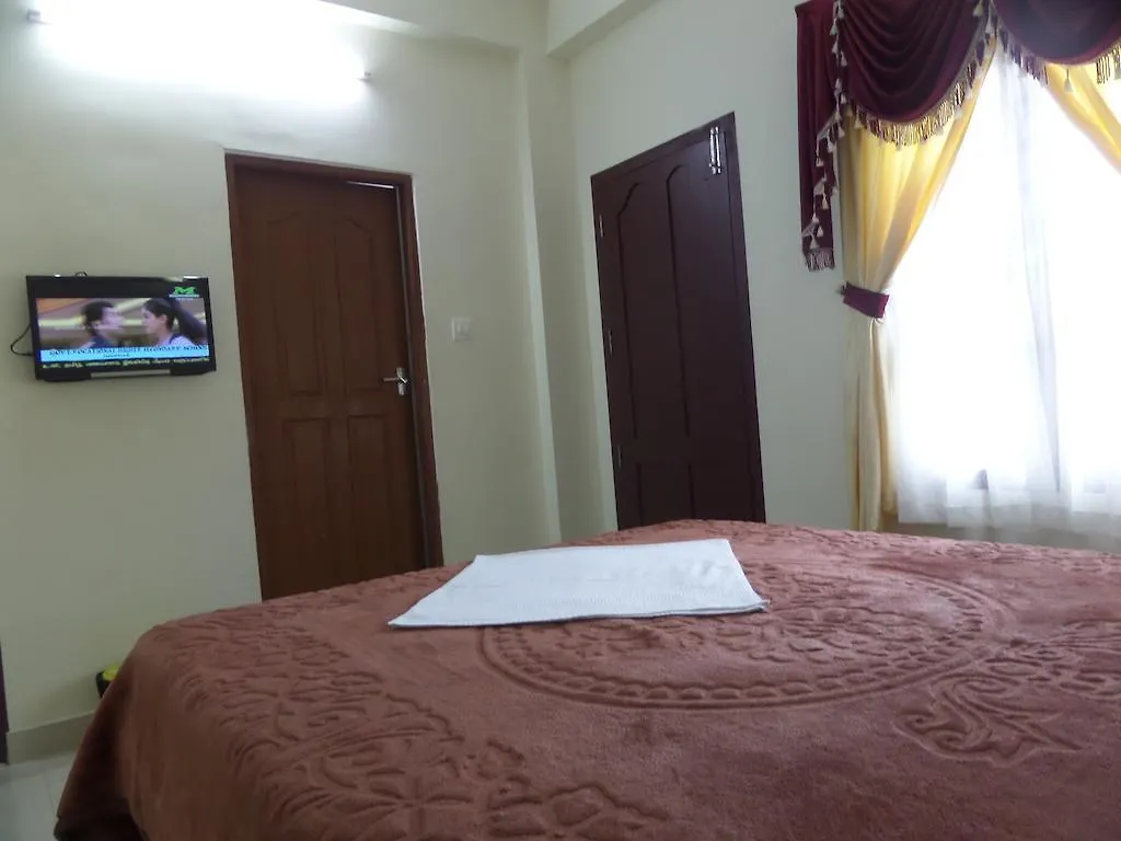 4Season Hotel Munnar 2*,  India